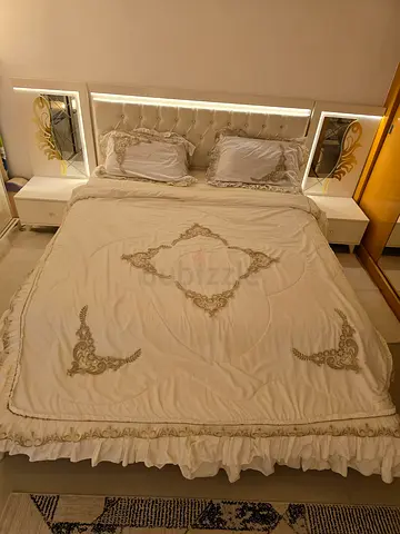 Full bedroom for sale