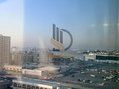 🏙️✨ للبيع شقة غرفة وصالة في أبراج الراشدية – عجمان | إطلالة مفتوحة ✨🏙️ 📍 فرصة مميزة للتملك في أبراج الراشدية، شقة بمساحة واسعة وتصميم عملي، مناسبة