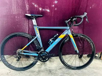 Road bike Java /Tabby pay available
