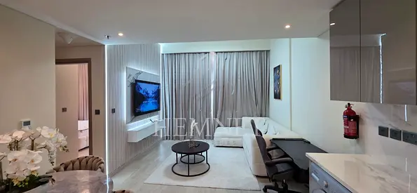 Luxury Furnished 1BR | Canal View | Vacant
