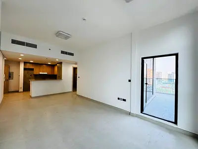 Brand New Specious 1BR - Near metro Bright Home