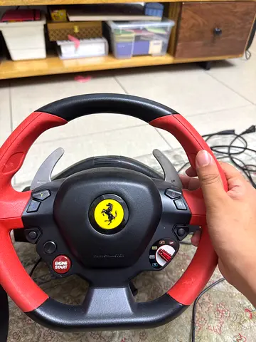 Ferrari thurstmaster racing wheel for cheap! can meet in the middle trying to get rid of if quick