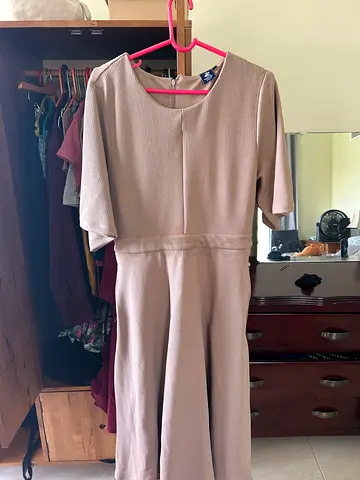 Beverly Hill polo club Light brown/beige womens dress - size large, good condition