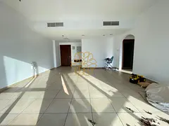 2 bhk Ac free Exit to Dubai