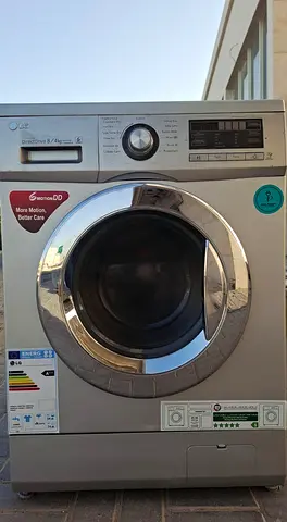Its good condition, LG 8kg washer, 4 kg full dryer, neatclean