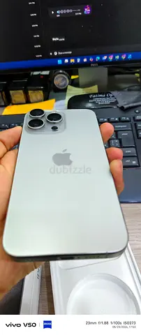 Iphone 15 pro max with box