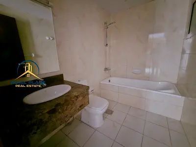 استوديو واسع | شاغر | موقع مميز في JVC