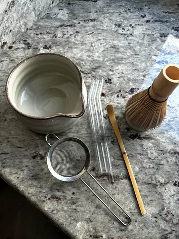 Matcha Tea Set with Bowl, Bamboo Whisk and Scoop
