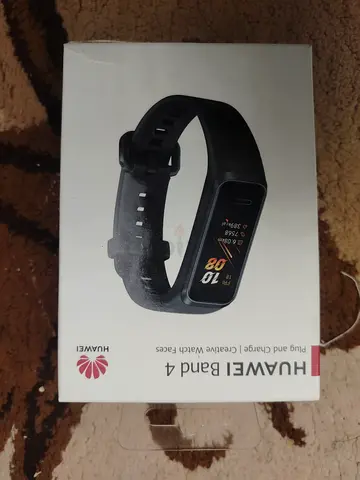 Huawei Band 4 fitness tracker - Boxed