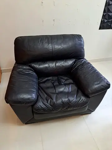 Used Black Leather Armchair — Comfortable Single Sofa