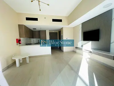 Semi Furnished | High Floor | Vacant