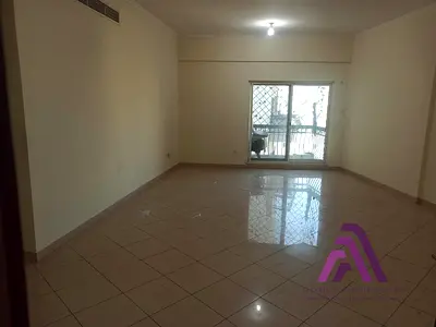 شقة بغرفة نوم واحدة | إطلالة على بحيرة ريفييرا | شرفة | إطلالة على الطريق