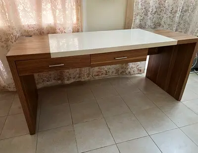 Corner Office Desk With Generous Storage