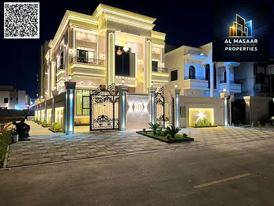 For sale: Classic villa on a street and alley facing the park, custom-finished, land area 4100 sq f