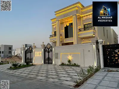 For sale: Classic villa on a street and alley facing the park, custom-finished, land area 4100 sq f