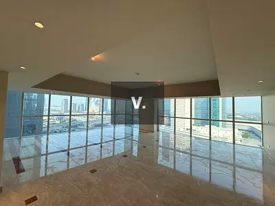 Huge Layout| Kitchen Appliances | 2 Bed Plus Maids