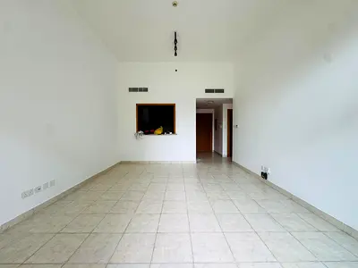 Spacious 1BR II Well maintained II Ready