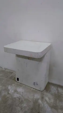 Marble Duck white side table from 2XL