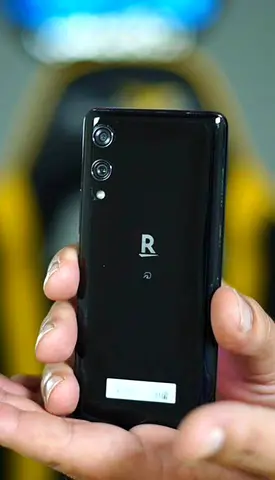 Rakuten Hand 5G (Black) - 128GB / 4GB RAM - 10/10 Condition (Sim Locked)