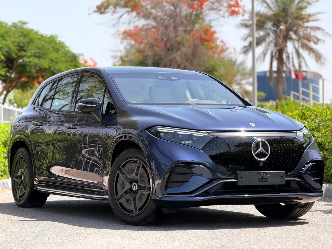 Mercedes-Benz EQS 2023 — photo 1 of 20