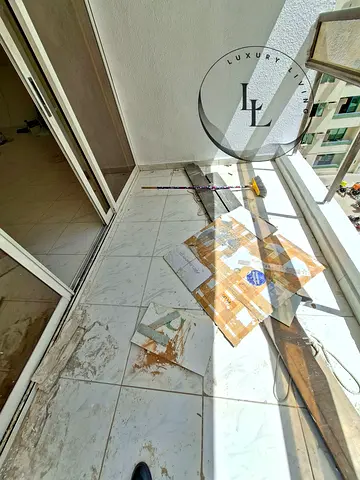 DUPLEX 3 BHK JUST 47K TWO BALCONY WARDROBES READY TO MOVE NEAR BUS STOP NEAR DUBAI