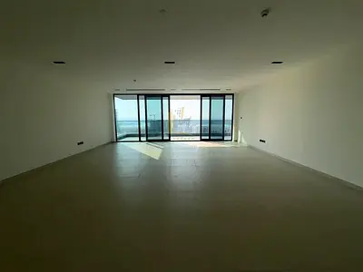 🏡 شقة فاخرة للبيع في أحد أفخم أبراج الشارقة ✨
