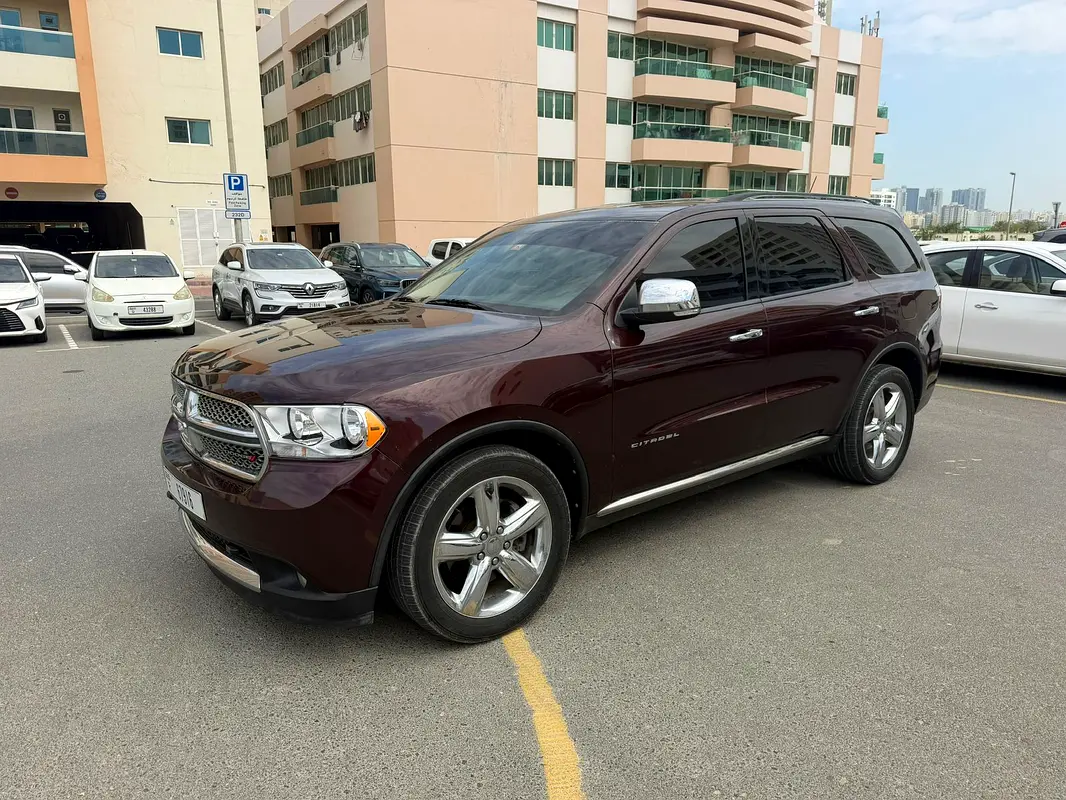 Dodge Durango 2012 — photo 1 of 20