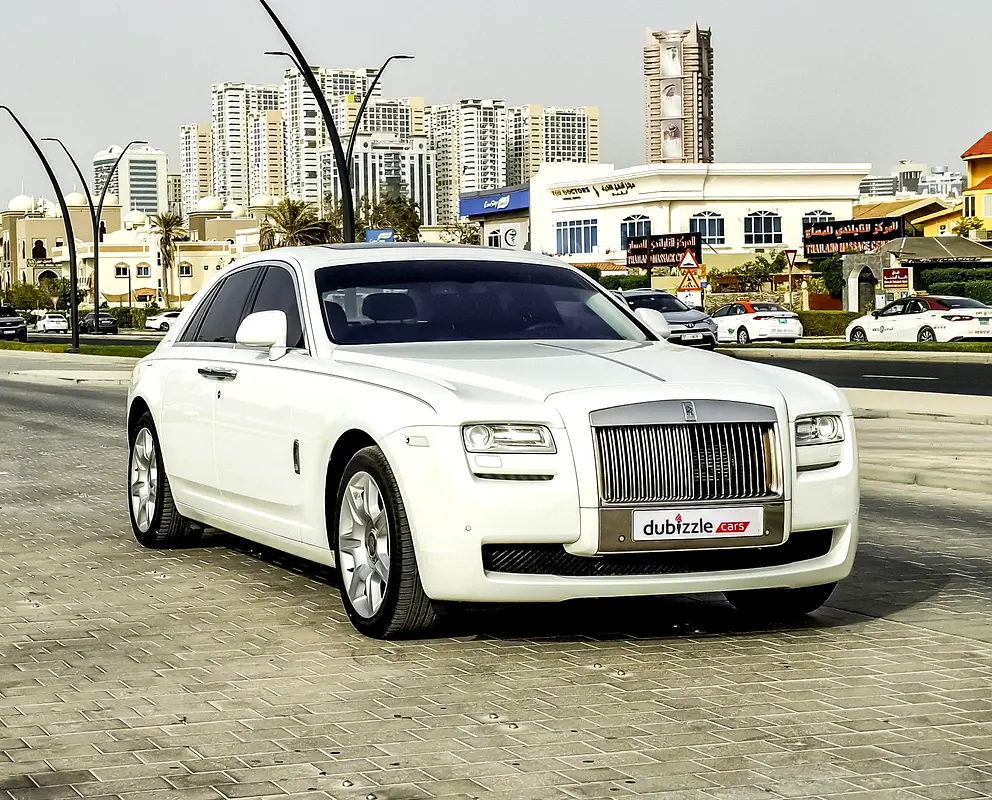 Rolls-Royce Ghost 2014 — photo 1 of 17