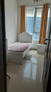 Room available for rent