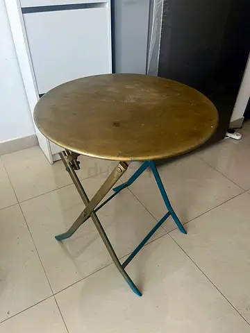 Small round dining metal table