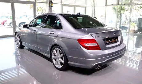 صورة مصغرة 4 لـ 2012 Mercedes-BENZ C-CLASS