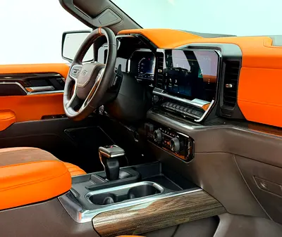 2024 Chevrolet SILVERADO 1500 — миниатюра 8