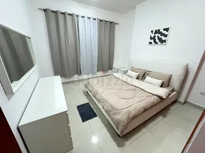 Super Clean Luxury Room For RENT near Sahara Center