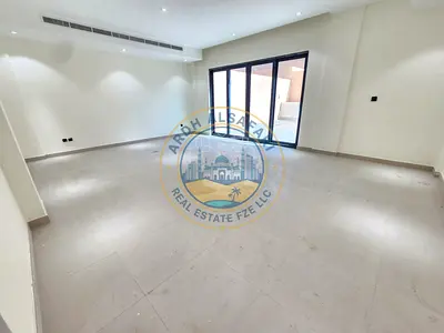 Spacious 3BHK brand new villa and parking wardrobes and mend room open view close to park nasma