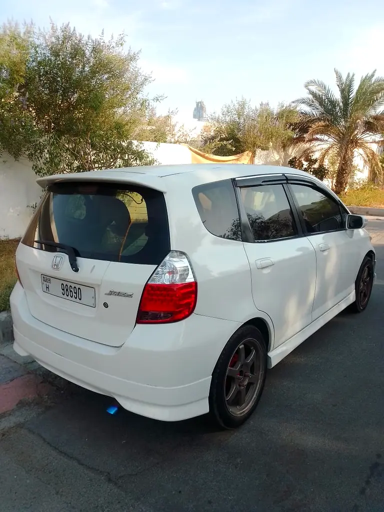 Honda Jazz 2007 — photo 1 of 7