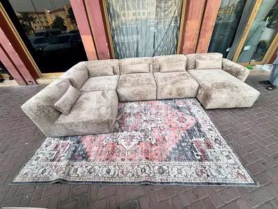 The One Original Sofa Excellent condition like new condition