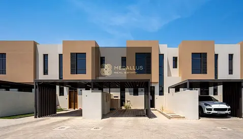 Luxury 3BR Townhouse | Ready to Move | Gated Community | High ROI