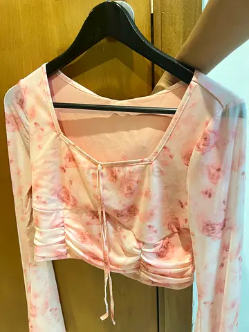 Crop tops