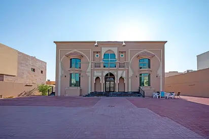 | INDEPENDENT | SPACIOUS VILLA AT GREAT LOCATION |