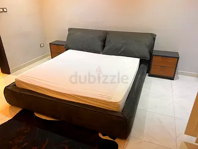Natuzzi Italian Flexform Bed with mattres