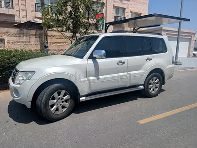 Mitsubishi Pajero GLS Top 5 Door 2014 | GCC Specs | Full Option