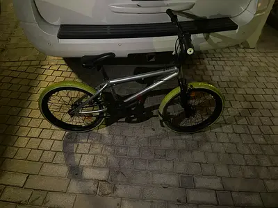 Single-speed bmx bike with green tires - used (negotiable)