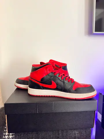 Jordan 1 Mid Red and Black