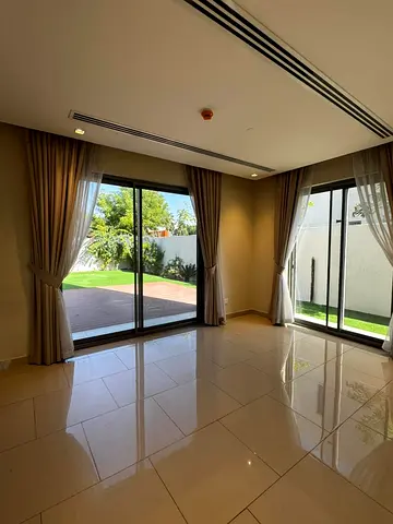 Modern Villa Near Amenities & Park | Ready to Move