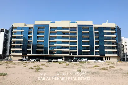 2 BR FLAT AVAILABLE IN WARQA NEAR SCHOOL AREA