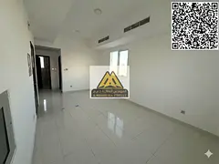 Brand new apartment, second tenant | Master bedroom | 2 bathrooms | 3 minutes from the Corniche | Pr