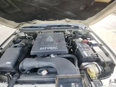 Mitsubishi pajero GLS TOP 2018