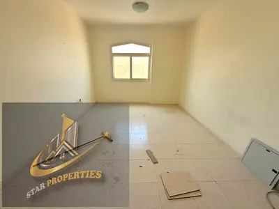 LOW BUDGET BIG SIZE APARTMENT ONLY TWO DAYS OFFER 1 BHK 27 K 4 CHQS FAMILY BUILDING NEAR TO MAIN ROAD