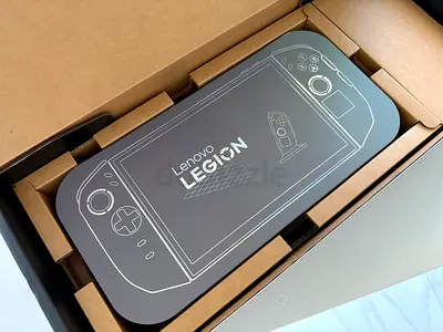 Legion Go 2 - Z2 Extreme - OLED - 32Gb/1Tb - New / Open Box