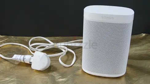 Sonos One (Gen 2) Smart Speaker - Premium  Rich Sound